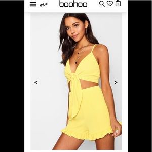 BOOHOO TALL CROP TOP & SHORTS SET